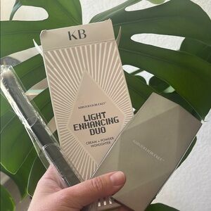 Kristofer Buckle Light Enhancing Duo